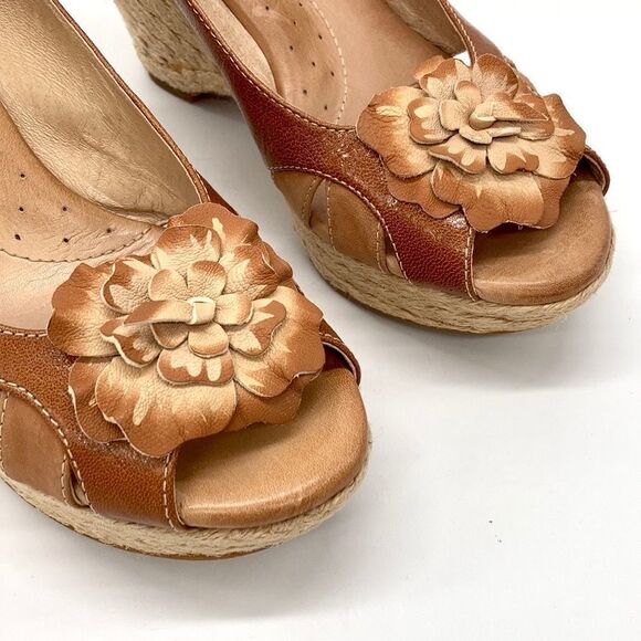 Naya ‘Coretta’ Wedge  - Picture 8 of 10